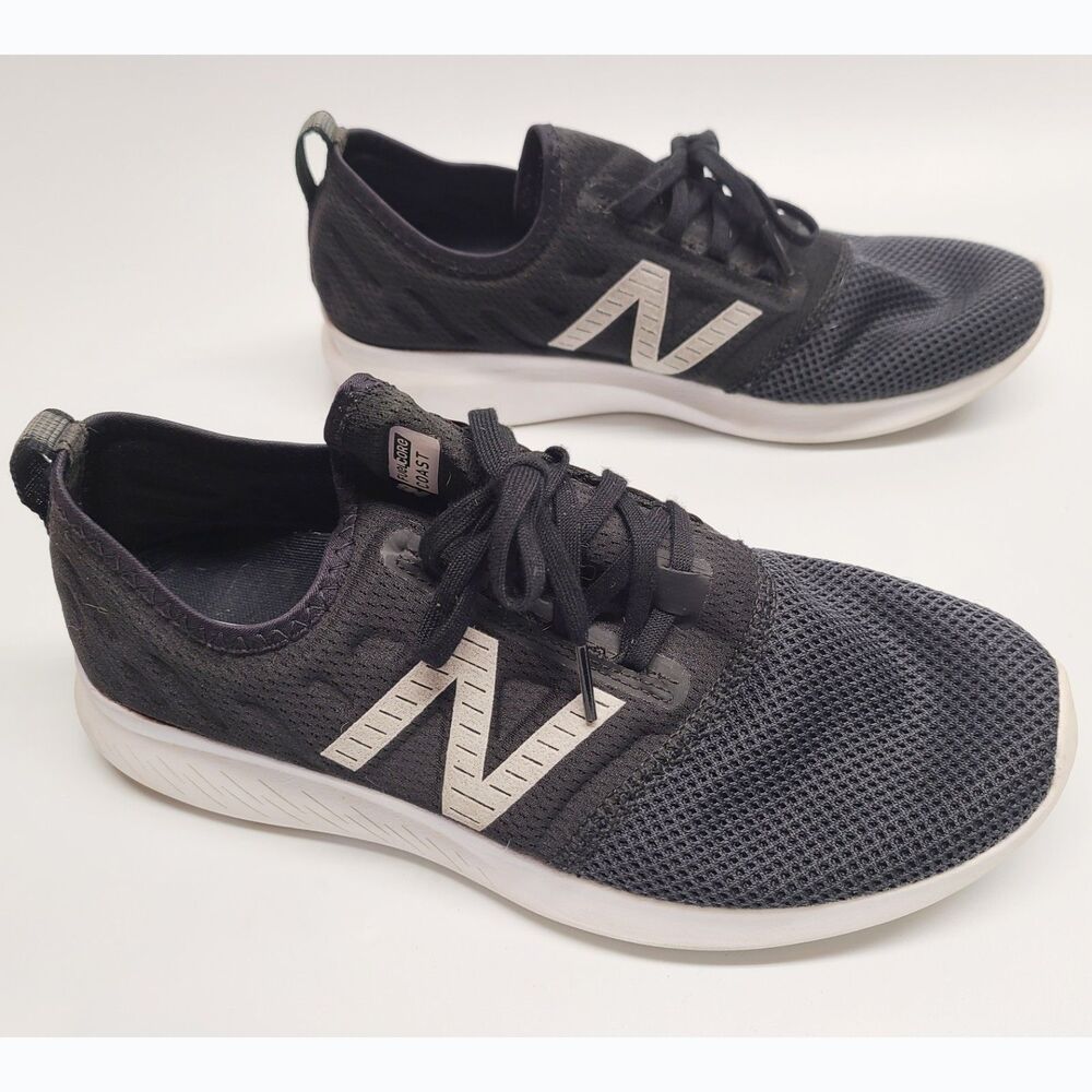 New Balance 520 V7 Black White Running Shoes Women's Size 10 Comfort Sneakers